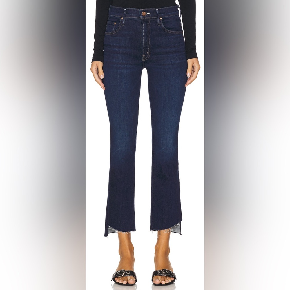 MOTHER The Insider Crop Step Fray Jeans in Off Limits Size 28